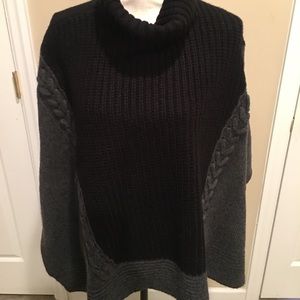 Simply Vera Vera Wang Sweater Black & Gray Cape NWOT!!